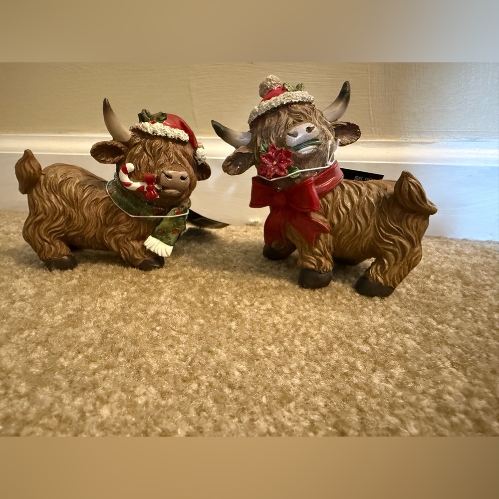 Hobby Lobby Christmas 2025 Highland Cow Holiday Decor Set